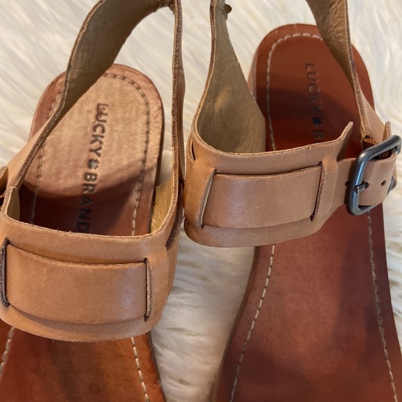 Lucky 🍀 Brand Leather Sandals size 9.5 preowned conditions - Picture 2 of 8